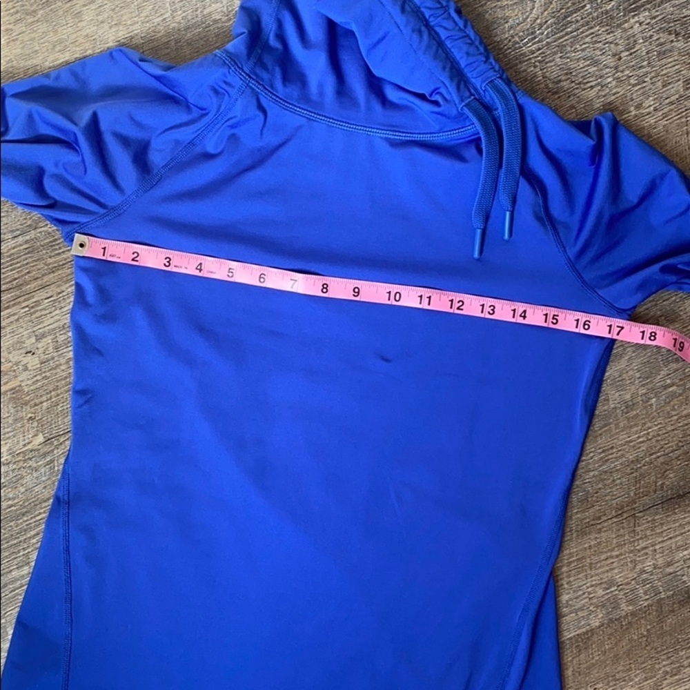 Layer 8 Blue Performance Qwick-Dry S Pullover - Picture 12 of 13